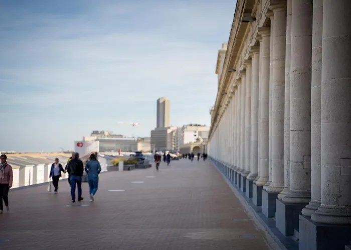 Gezellig App In De Belle Epoque Wijk Apartment