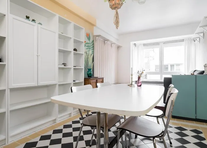 Gezellig App In De Belle Epoque Wijk 公寓